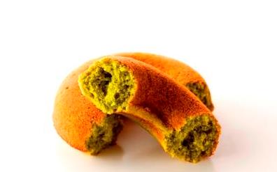 抹茶の焼きドーナツ